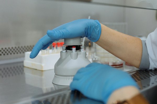 Empowering Seniors: A Comprehensive Guide to Effectively Monitoring Blood Pressure at Home